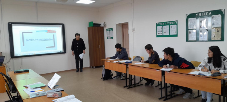 Укажите подпись к картинке.